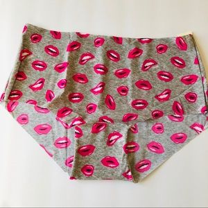 Pink Victory Secret boy short lips